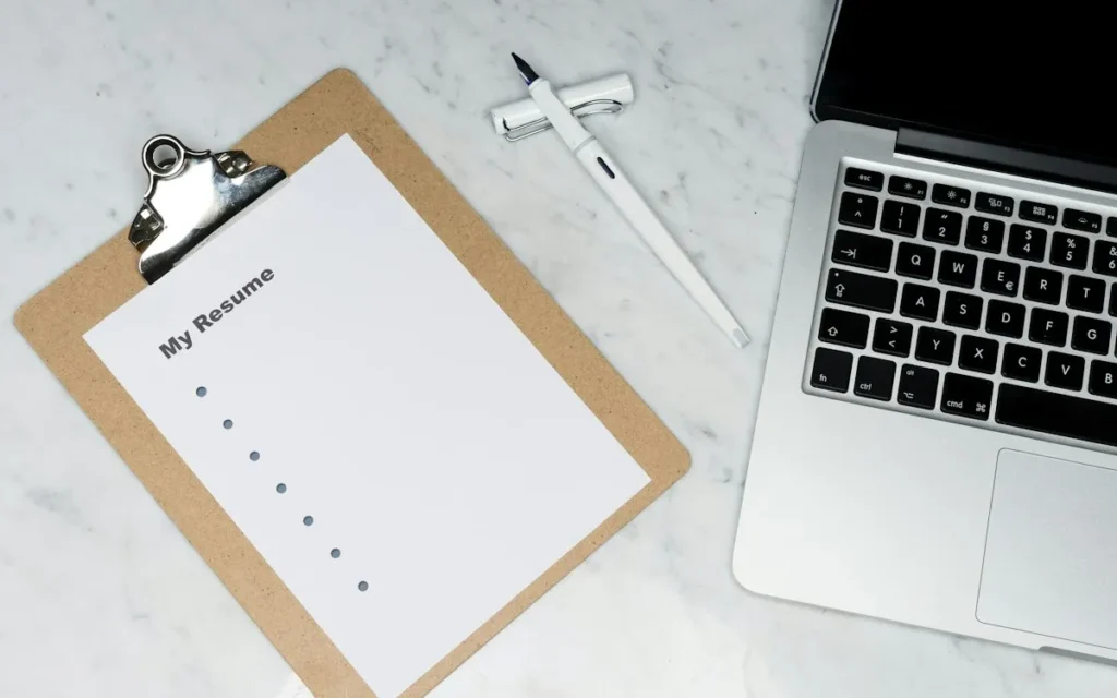 Professional resume tips for job seekers